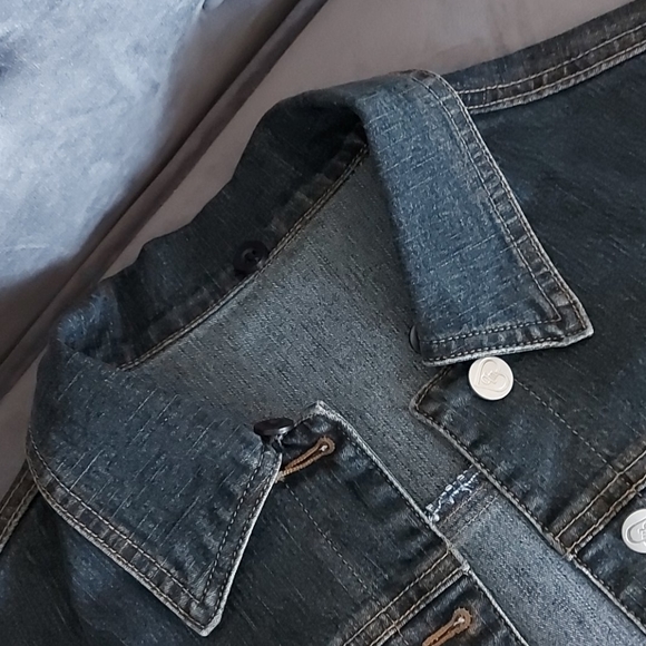 Women's Jean Jacket🛍 - Picture 4 of 4